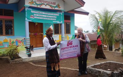 Inauguration of the 87th Rainbow Reading Gardens Library at SD Inpres Ndona 3, Ende, Flores, NTT