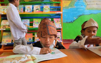 KEPALA SEKOLAH SDI NATASULE MEMENUHI  JANJINYA DI HARI PERESMIAN PERPUSTAKAAN RAMAH ANAK